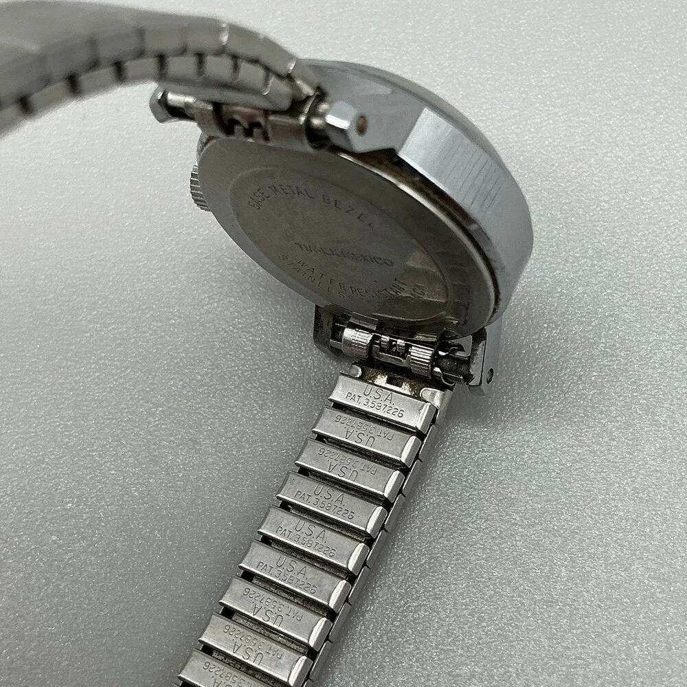 Vintage Timex Womens Watch 24mm Silver Dial Water Resistant Manual Wind